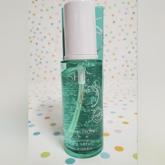 OM SHE Aromatherapy Hyaluronic Acid Face Serum 1.69 fl oz/50 mL - Picture 2 of 2